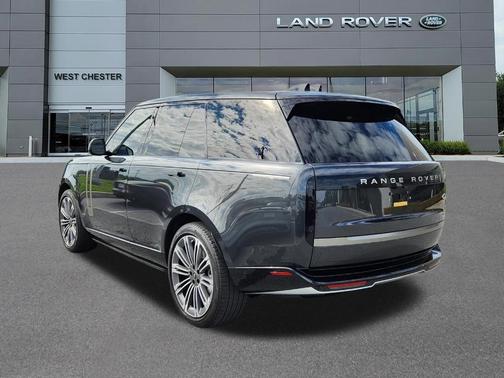 Carpathian Grey 2023 Land Rover Range Rover P530 SE