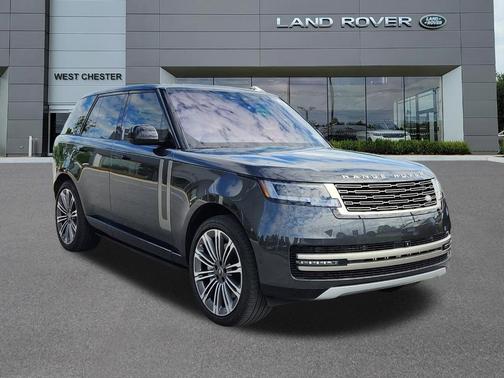 Carpathian Grey 2023 Land Rover Range Rover P530 SE