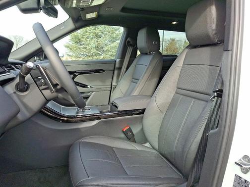 2026 Land Rover Range Rover Evoque Core S