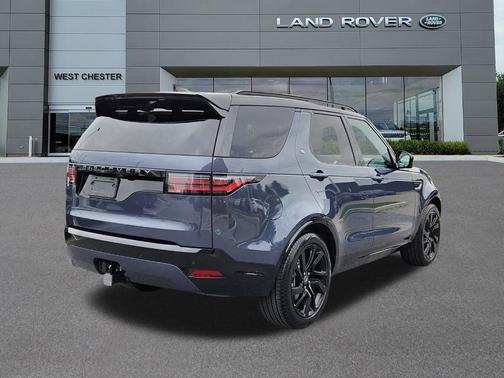 2025 Land Rover Discovery P300 Dynamic SE