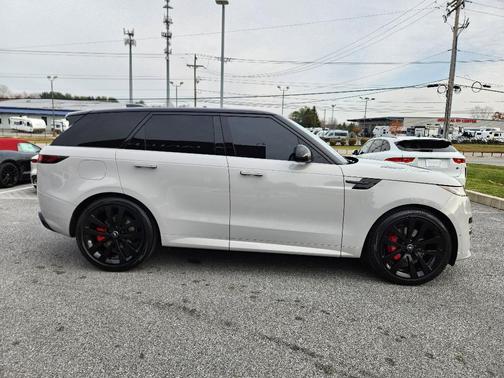 2023 Land Rover Range Rover Sport SE Dynamic