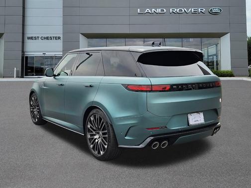 2025 Land Rover Range Rover Sport P635 SV Edition Two