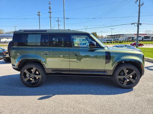 Woolstone Green 2026 Land Rover Defender P400 X-Dynamic SE