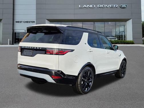 2026 Land Rover Discovery Tempest Edition
