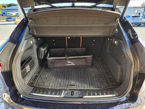 2025 Jaguar F-PACE P250 R-Dynamic S