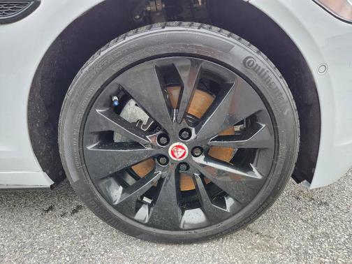 2021 Jaguar XF P300 R-Dynamic SE