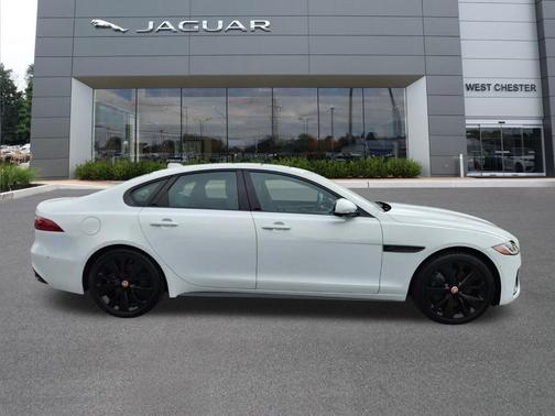 2021 Jaguar XF P300 R-Dynamic SE
