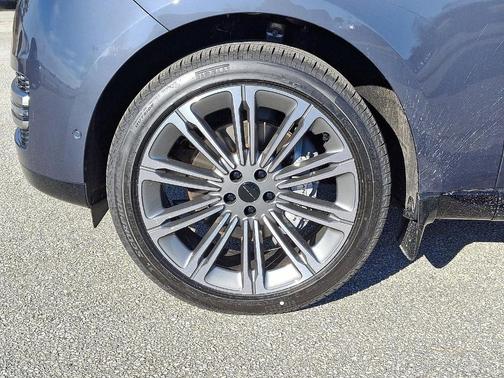 Varesine Blue 2026 Land Rover Range Rover P400 SE 7 Seat