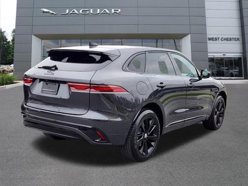 2024 Jaguar F-PACE P250 R-Dynamic S