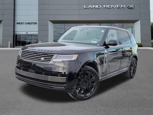 2026 Land Rover Range Rover P615 SV