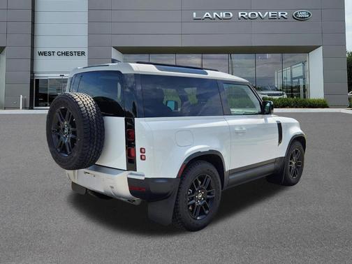 Fuji White 2025 Land Rover Defender P300 S