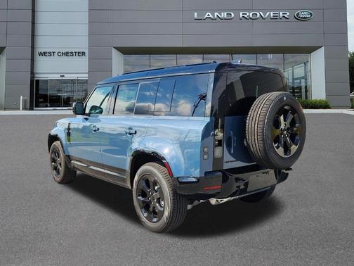 Tasman Blue 2026 Land Rover Defender P400 X-Dynamic SE