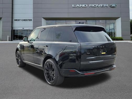 2026 Land Rover Range Rover P400 SE