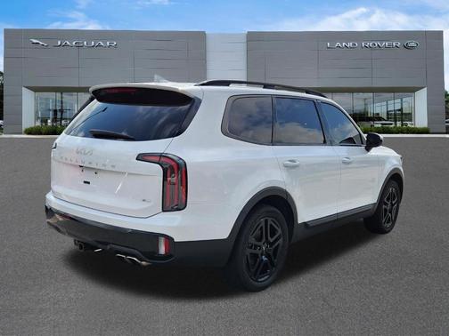 White 2024 Kia Telluride SX-Prestige X-Line