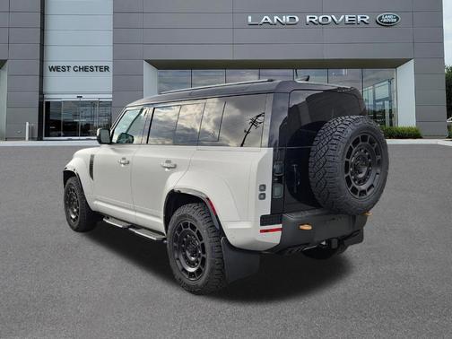 Borasco Grey 2026 Land Rover Defender V8