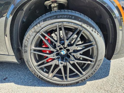 Black 2025 BMW X5 M Competition