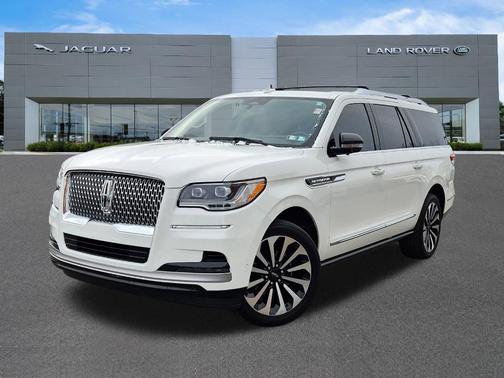 2022 Lincoln Navigator L Reserve