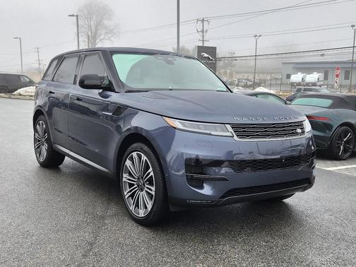 2024 Land Rover Range Rover Sport SE