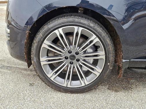 Constellation Blue Ultra Metallic Gloss 2026 Land Rover Range Rover P530 SE