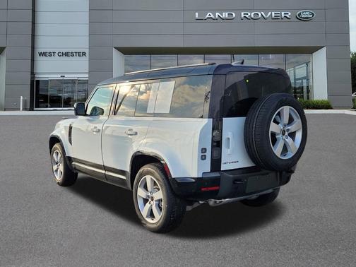 2026 Land Rover Defender P400 X-Dynamic SE