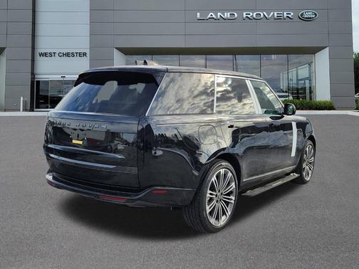 2025 Land Rover Range Rover P400 SE