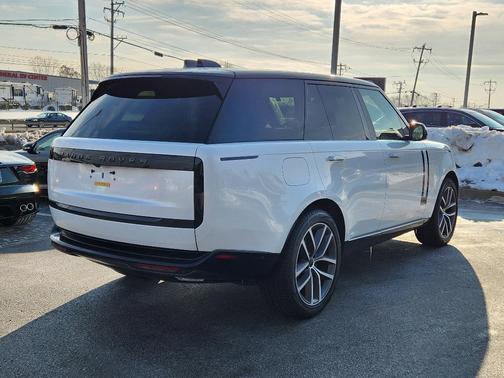 2026 Land Rover Range Rover P400 SE