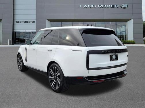 2023 Land Rover Range Rover P400 SE