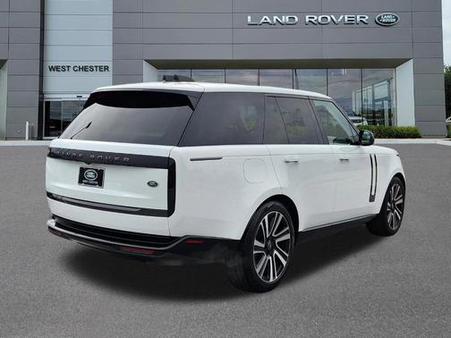 2023 Land Rover Range Rover P400 SE