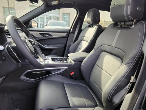 2025 Jaguar F-PACE P400 R-Dynamic S