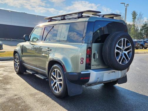 2020 Land Rover Defender 110 HSE