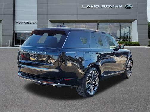 2026 Land Rover Range Rover P400 SE