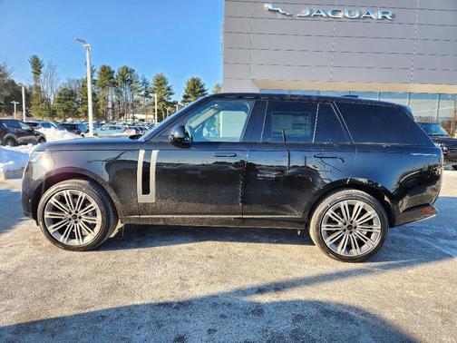 2026 Land Rover Range Rover P400 SE