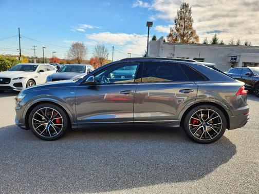 2019 Audi Q8 3.0T Premium Plus