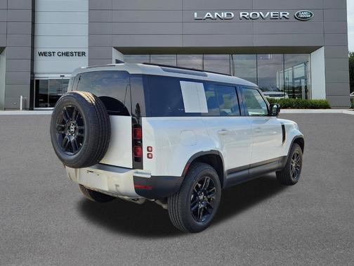 Fuji White 2025 Land Rover Defender P300