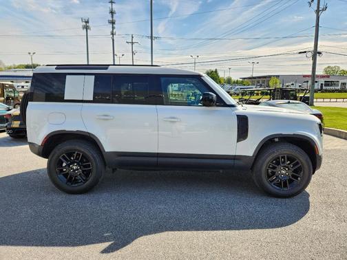 Fuji White 2025 Land Rover Defender P300