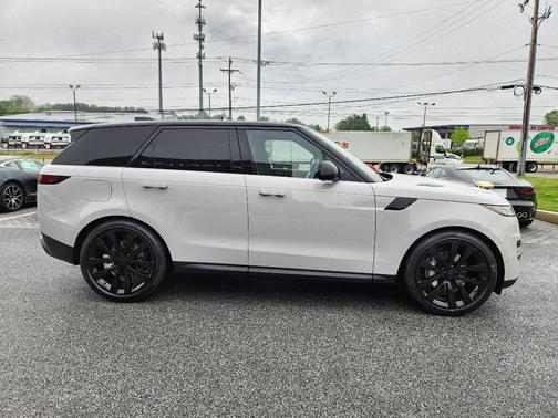 Borasco Grey 2026 Land Rover Range Rover Sport P360 SE