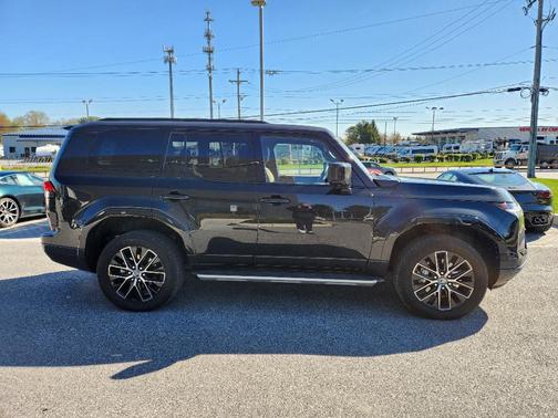 Black 2026 Lexus GX 550 550