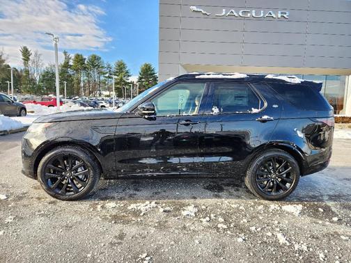 2026 Land Rover Discovery Dynamic SE