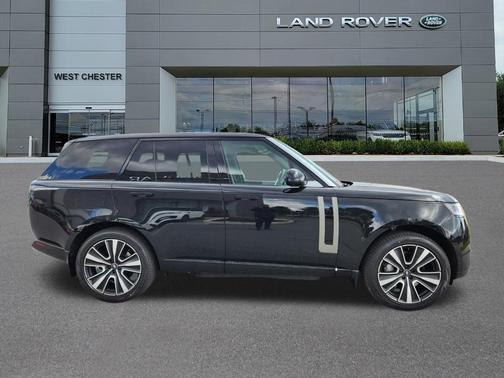 2025 Land Rover Range Rover P550e SE