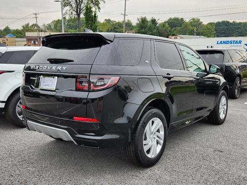 2025 Land Rover Discovery Sport S