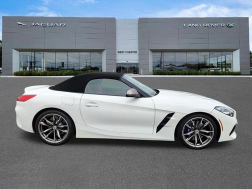 White 2023 BMW Z4 M40i