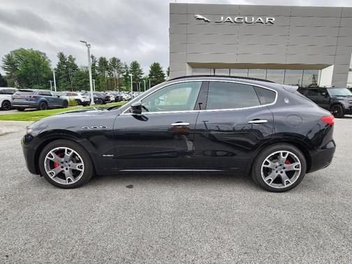 Black 2018 Maserati Levante GranSport