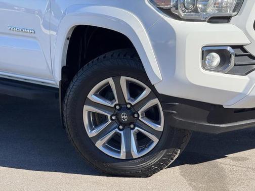 2017 Toyota Tacoma Limited