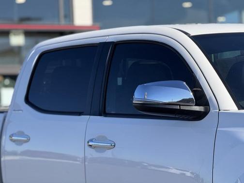 2017 Toyota Tacoma Limited