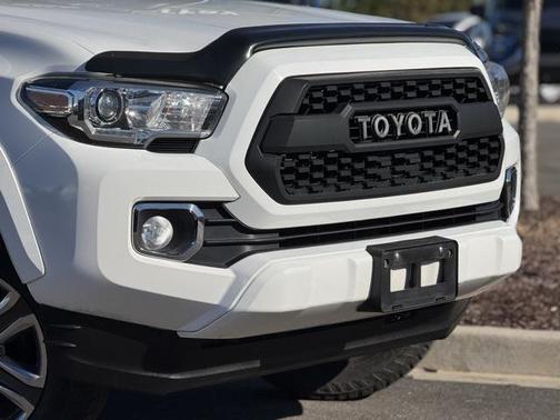 2017 Toyota Tacoma Limited