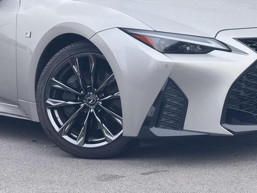 2022 Lexus IS 350 Base
