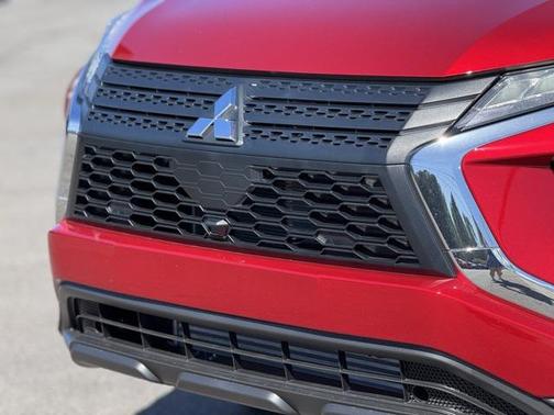 2025 Mitsubishi Eclipse Cross ES