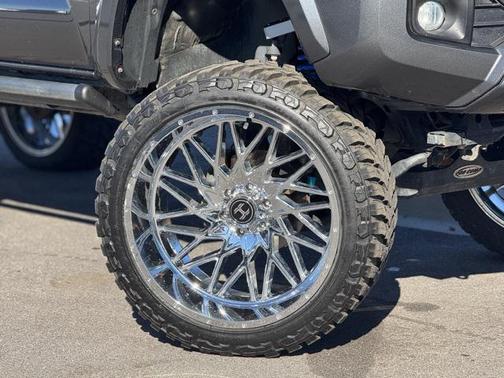 2017 Toyota Tacoma Base