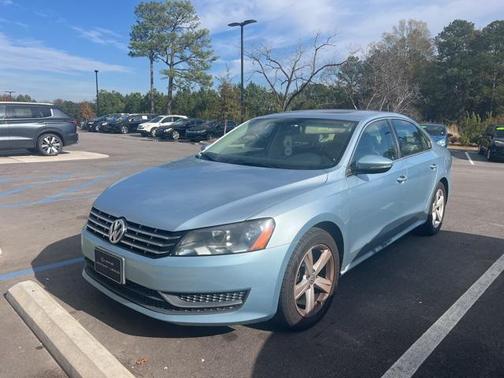 2012 Volkswagen Passat Base