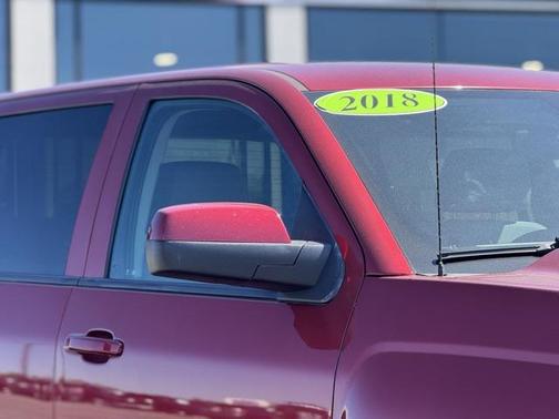 2018 Chevrolet Silverado 1500 2LT